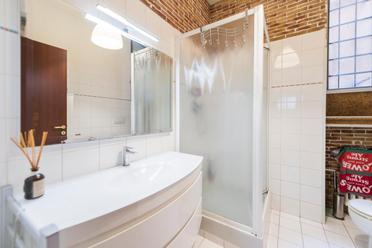Milan Cathedral Apartment Bagian luar foto